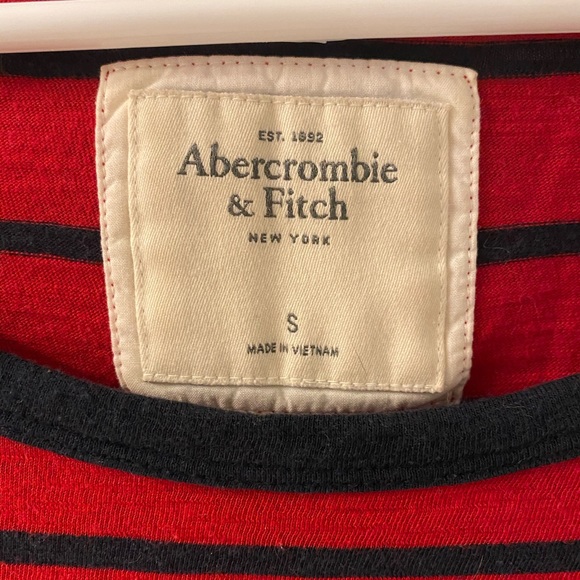 Abercrombie&Fitch Raglan Striped Baseball Tee - Picture 3 of 3